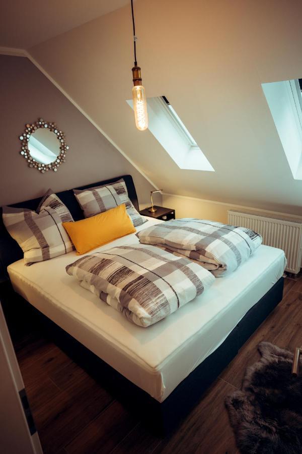 Ferienwohnung Trasse Belge Trassem Exterior foto